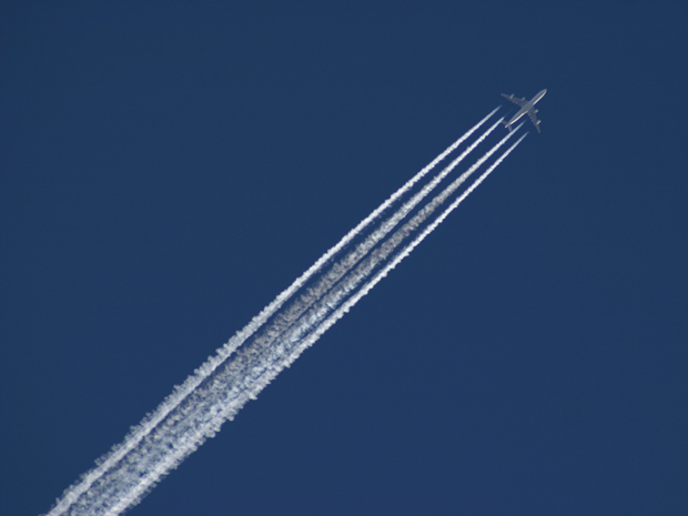 JetContrails